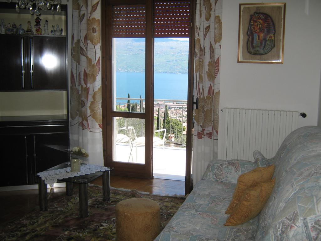 Casalorry Apartamento Toscolano Maderno Quarto foto